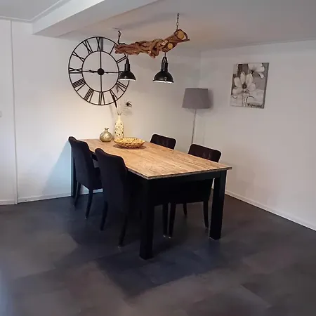 Appartement Langs De Sloot